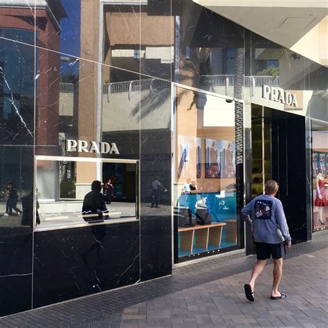 outlet prada cambi e resi|prada outlet store locations.